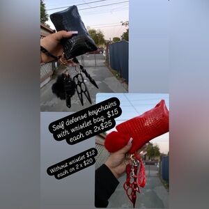 Self-defense keychain with wristlet 

Brand new